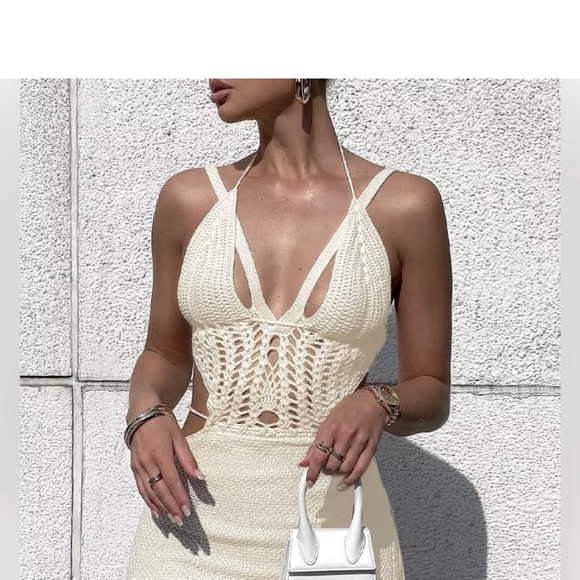 Boho Knitted White & Black Lightly
Braided Dress Summer Coverup,
$75/$125 - Picture 6 of 6